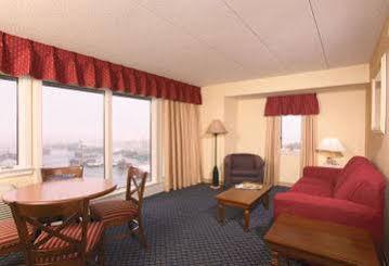 Club Wyndham Long Wharf 3* Tour de Newport